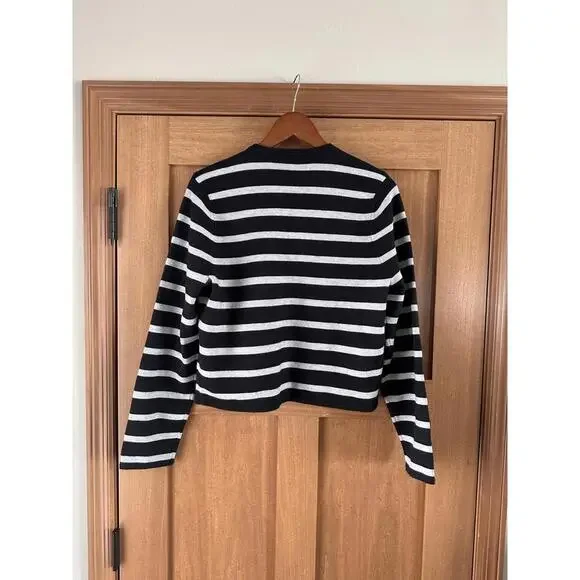 NWT Abercrombie & Fitch LuxeLoft Crew Sweater Jacket Black & Gold Women’s Large - Picture 7 of 11